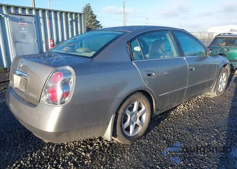 2005 Nissan Altima 2.5 S from USA, damaged, VIN 1N4AL11D75N429090